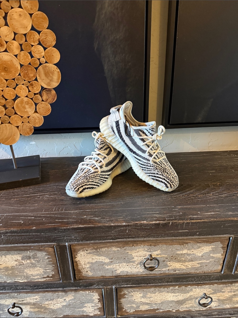 Yeezy Boost 350 V2 Zebra - White and Black